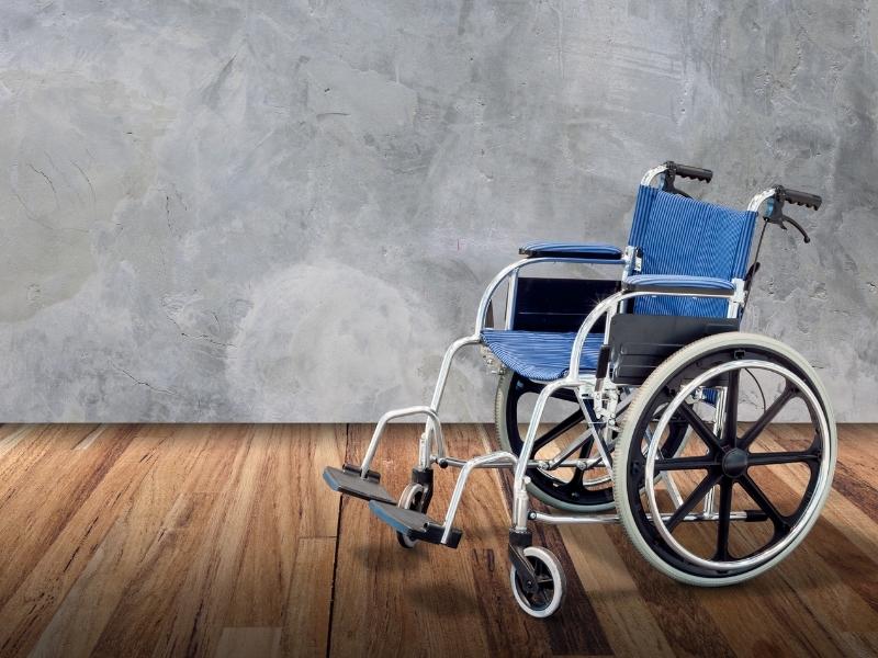 ویلچر یا صندلی چرخدار چیست؟