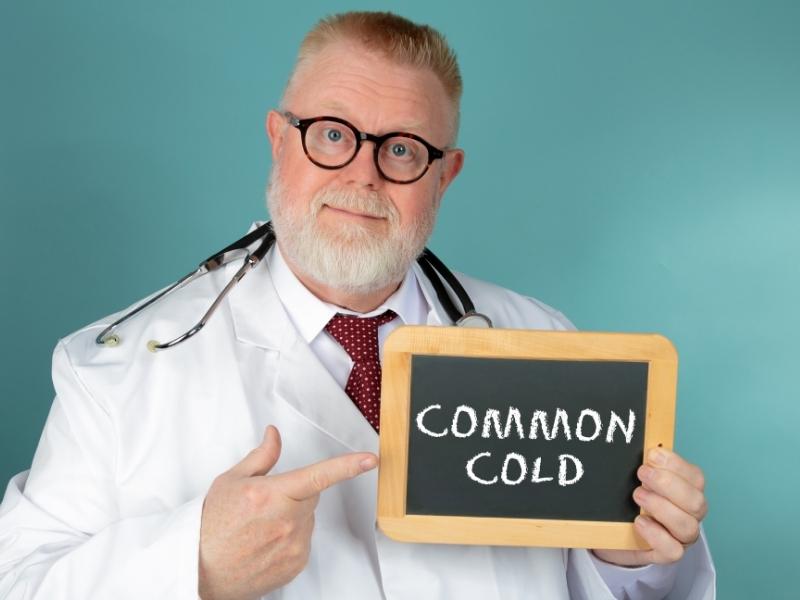 علائم سرماخوردگی و هر آنچه که باید در مورد این بیماری بدانید