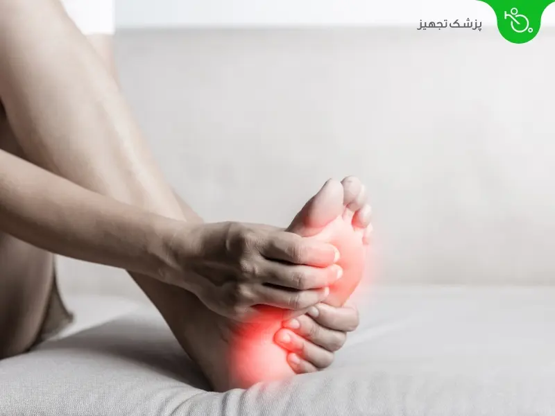 پا درد عصبی چیست و چگونه درمان میشود؟